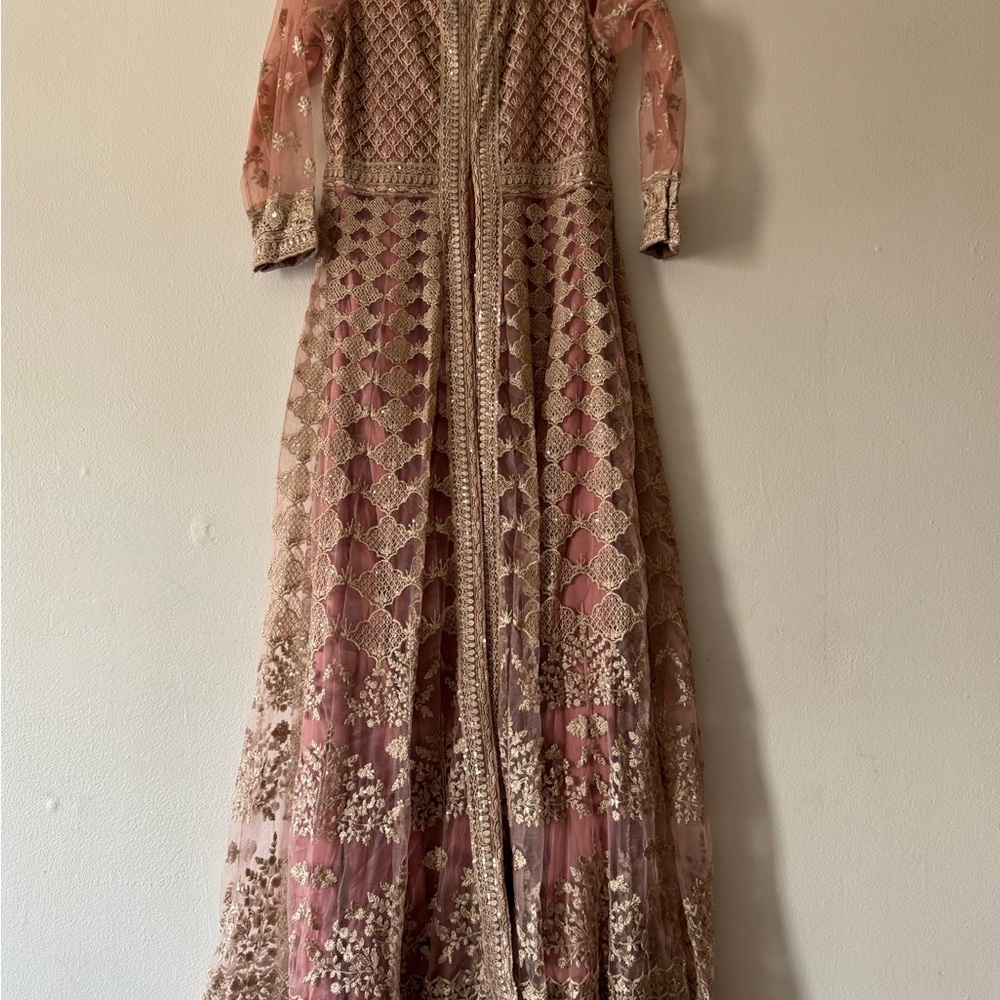 *** SOLD ***

Sobia Nazir Luxury Pret- Elegant Pink and Gold Embroidered Maxi